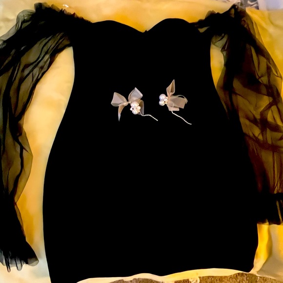 SHEIN Dresses & Skirts - Black Form fitting Short Off The Shoulder Dress, with Earrings.